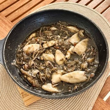 Chipirones encebollados en su tinta, recepta auténtica